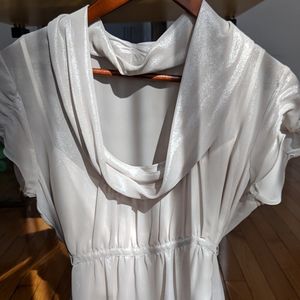 TAHARI sheer chiffon top in shimmery champagne